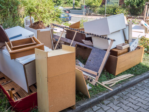 Best Electronics Removal Services  in Tuskegee, AL